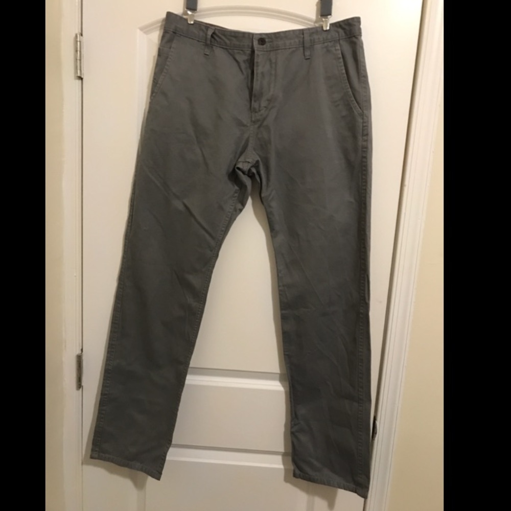 Dockers Alpha Khaki